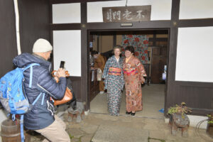 銘仙回顧　―大正・昭和のレトロモダン—